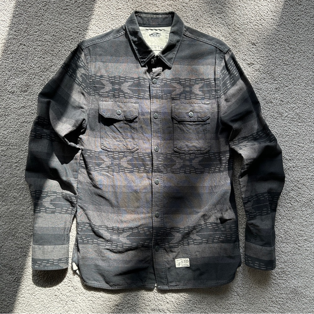 Vans Patterned Long-Sleeve Button Down Shirt - image 1